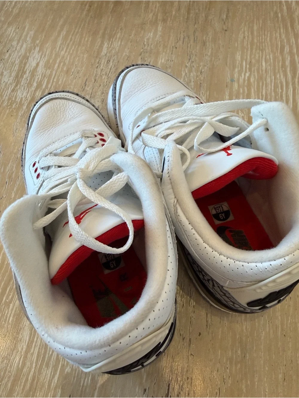 Nike Air Jordan 3 Retro Kids Sneakers - White/Black/Grey-EUC-6Y